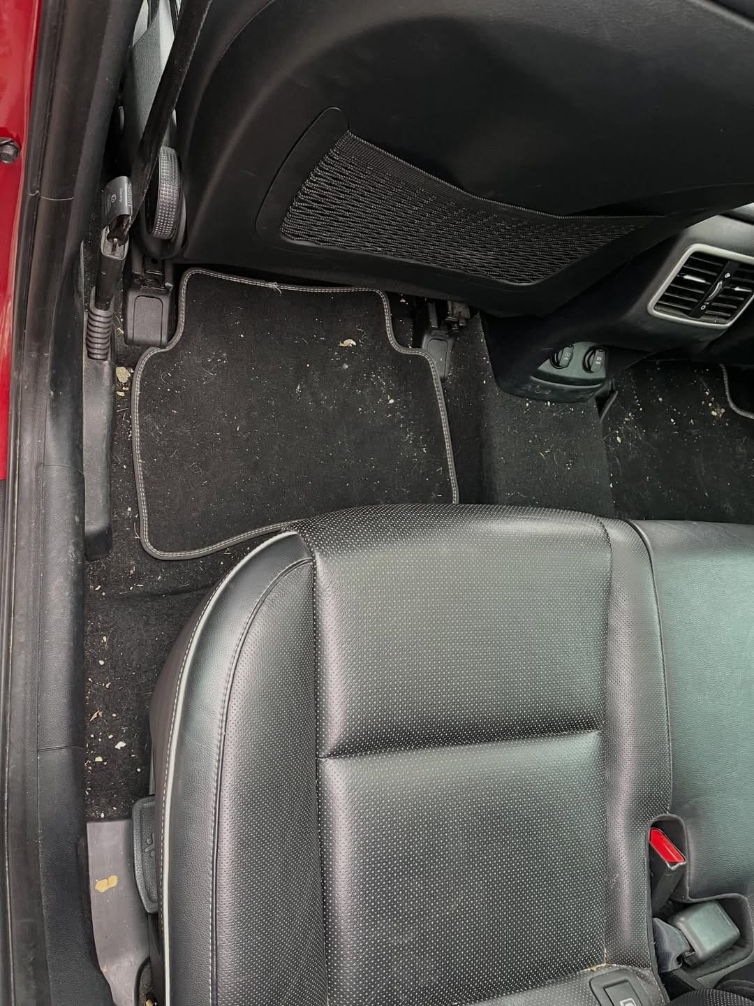 nettoyage_arriereconducteur_avant_kia